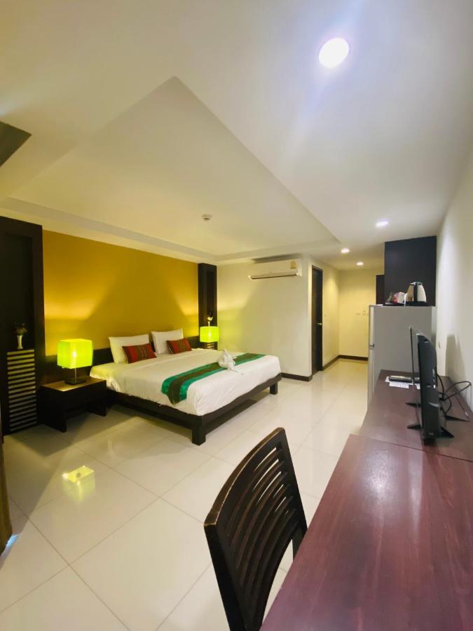 Tycoon Suite By Goad Avadhess Hospitality 1Km Walking Street Pattaya Beach Экстерьер фото