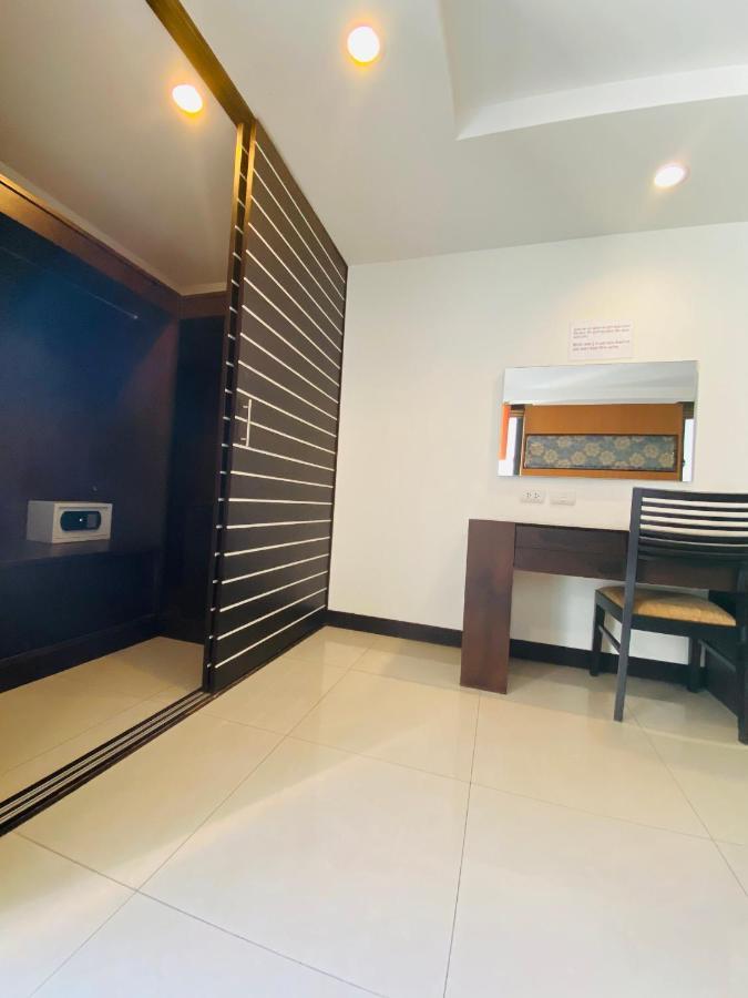 Tycoon Suite By Goad Avadhess Hospitality 1Km Walking Street Pattaya Beach Экстерьер фото