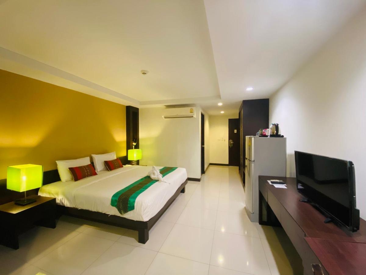 Tycoon Suite By Goad Avadhess Hospitality 1Km Walking Street Pattaya Beach Экстерьер фото